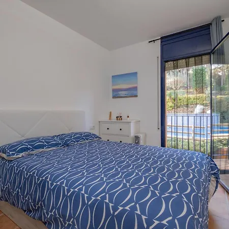 Ds-2 4 Pax Apartment